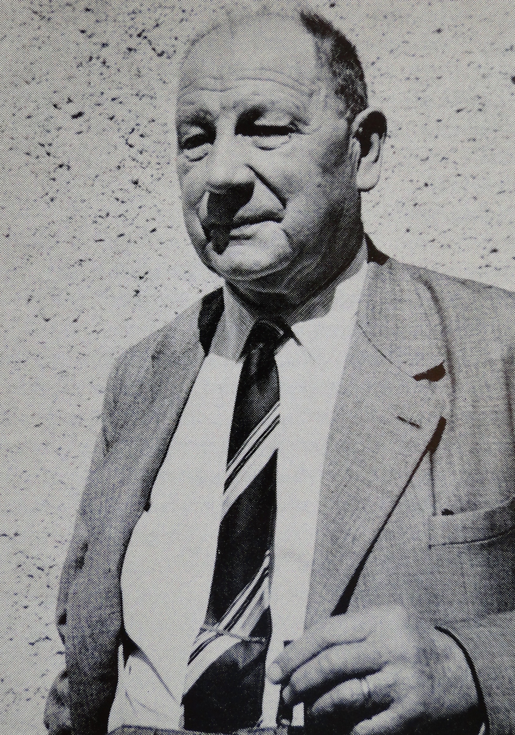 Emil Schreiber.jpg